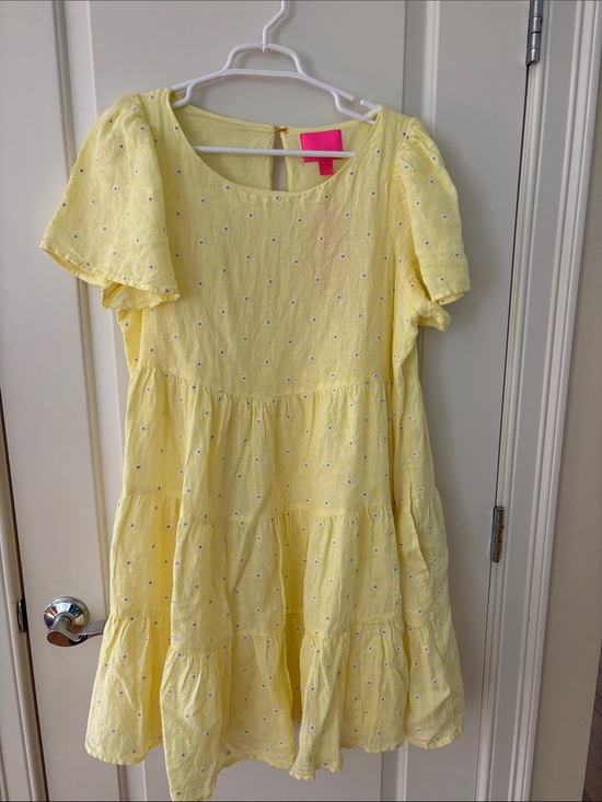 Lilly Pulitzer Dresses & Skirts - Lilly Pulitzer Lemon Eyelet Tiered Dress